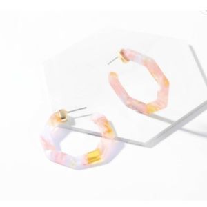 Pink Medium Tortoise Shell Hexagon Hoop Earring